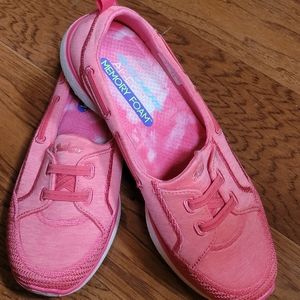 Skechers Women's Slip On Sport Casual Shoes, Size 8 Hot Coral Color